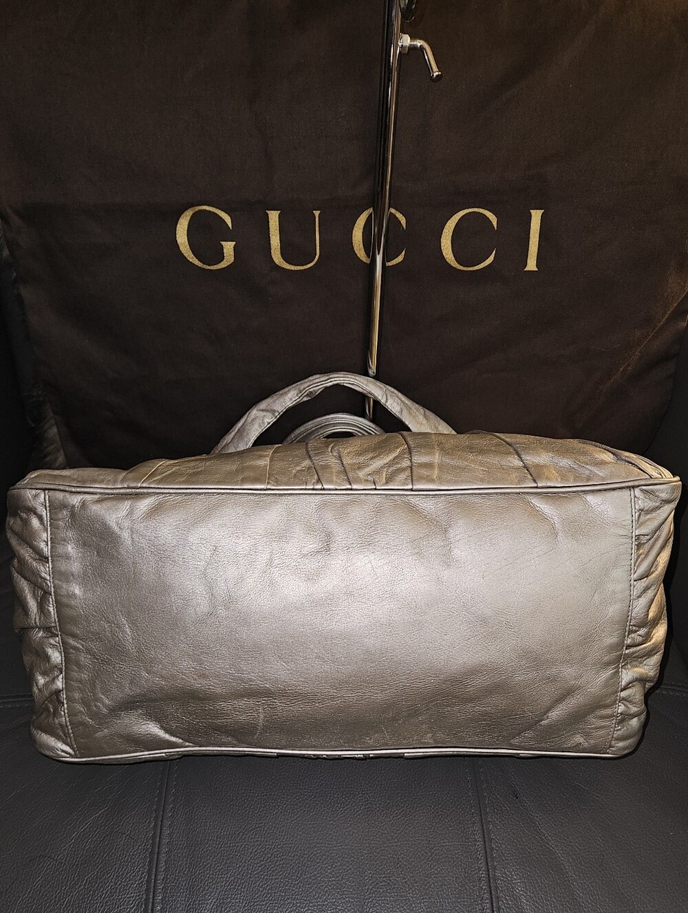 Gucci Metallic Silver Leather Large Hysteria Top Handle Bag - Picture 8 of 11